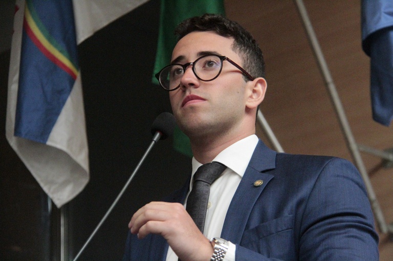 Leia mais sobre o artigo Vereador Thiago Medina afirma que foco total agora é a CPI da fura-fila no Recife