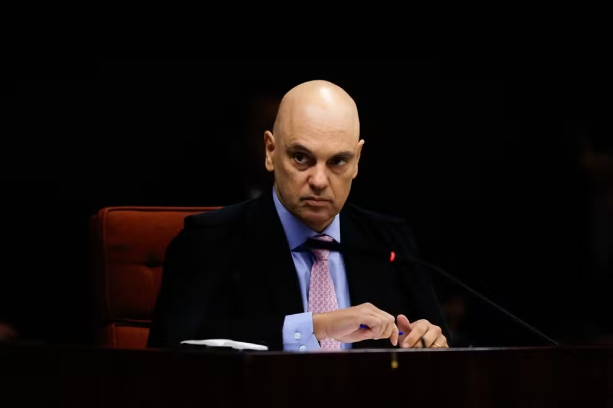 Leia mais sobre o artigo Moraes pretende levar inquérito das fake news até 2027