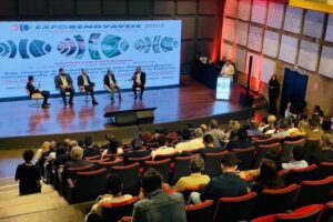 Leia mais sobre o artigo ExpoRenováveis 2026 reúne líderes do setor e amplia debates sobre o futuro da energia limpa no Brasil
