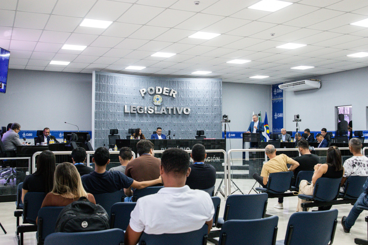 Leia mais sobre o artigo Câmara do Cabo marca início dos trabalhos legislativos e aprecia relatório da CPI do CaboPrev e contas do ex-prefeito Vado da Farmácia