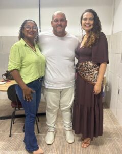 Leia mais sobre o artigo Vereador Vevel de Caboré reforça compromisso com o litoral em agenda na assistência social do Cabo