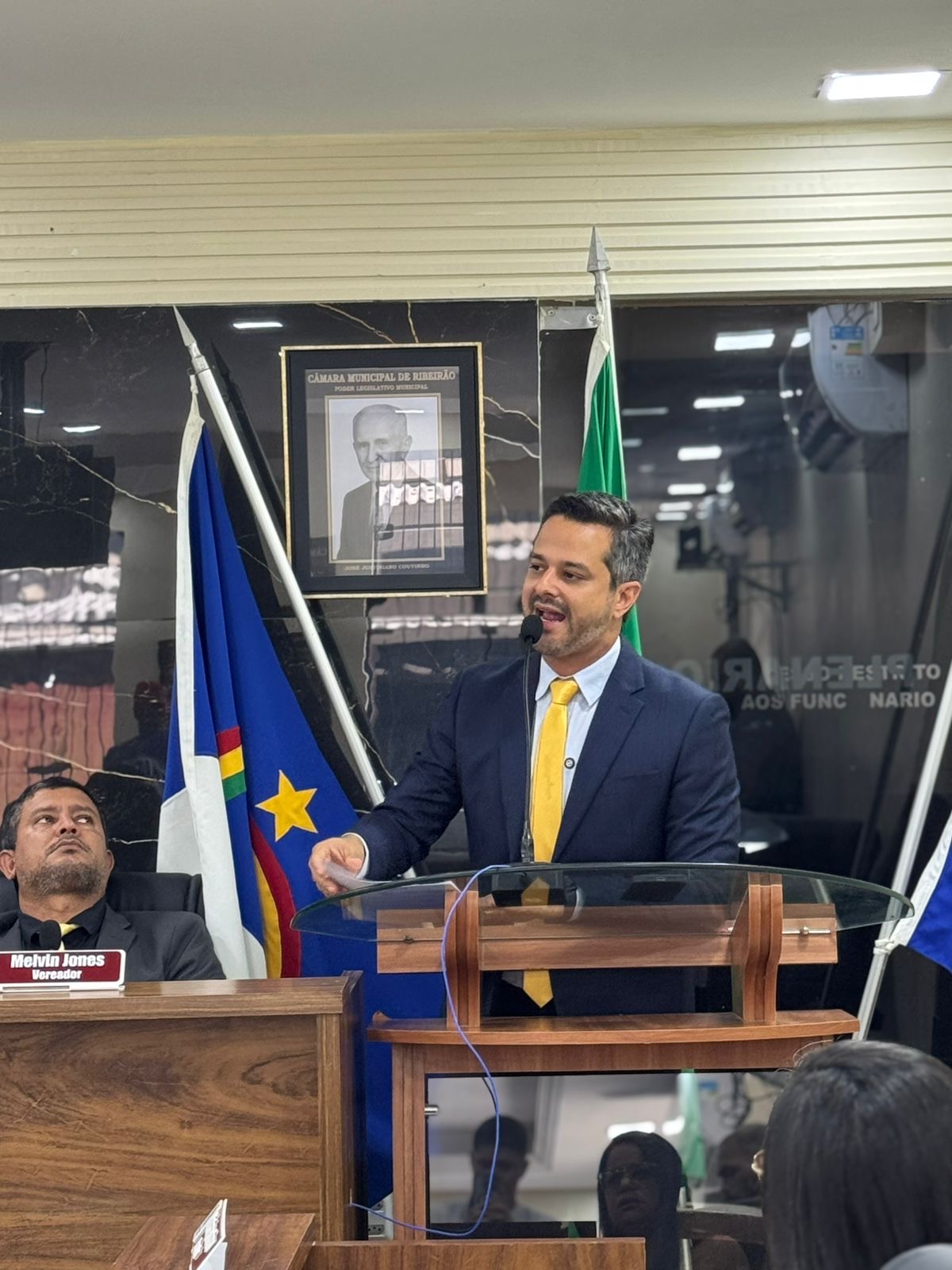 Leia mais sobre o artigo Vereador Lêimisson Cravo lança projeto “Cidade Limpa” na Mata Sul e reforça conscientização ambiental em Ribeirão