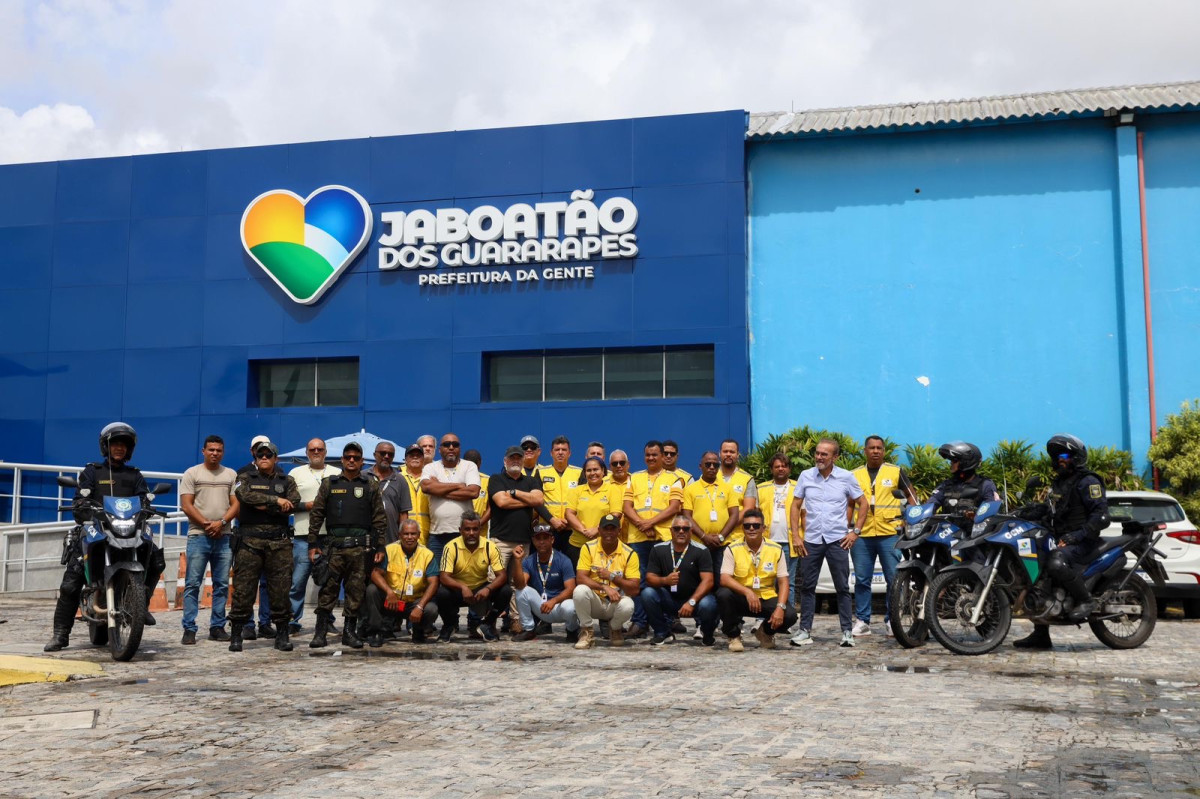 Leia mais sobre o artigo Prefeitura do Jaboatão intensifica ação integrada e coíbe descarte irregular de lixo