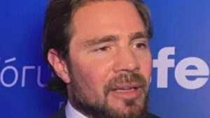 Leia mais sobre o artigo Polícia Federal apreendeu mais três celulares na prisão de Vorcaro