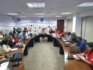 Leia mais sobre o artigo Governo do Estado fecha acordo e concede reajuste referente ao piso salarial para mais de 77 mil profissionais da Educação