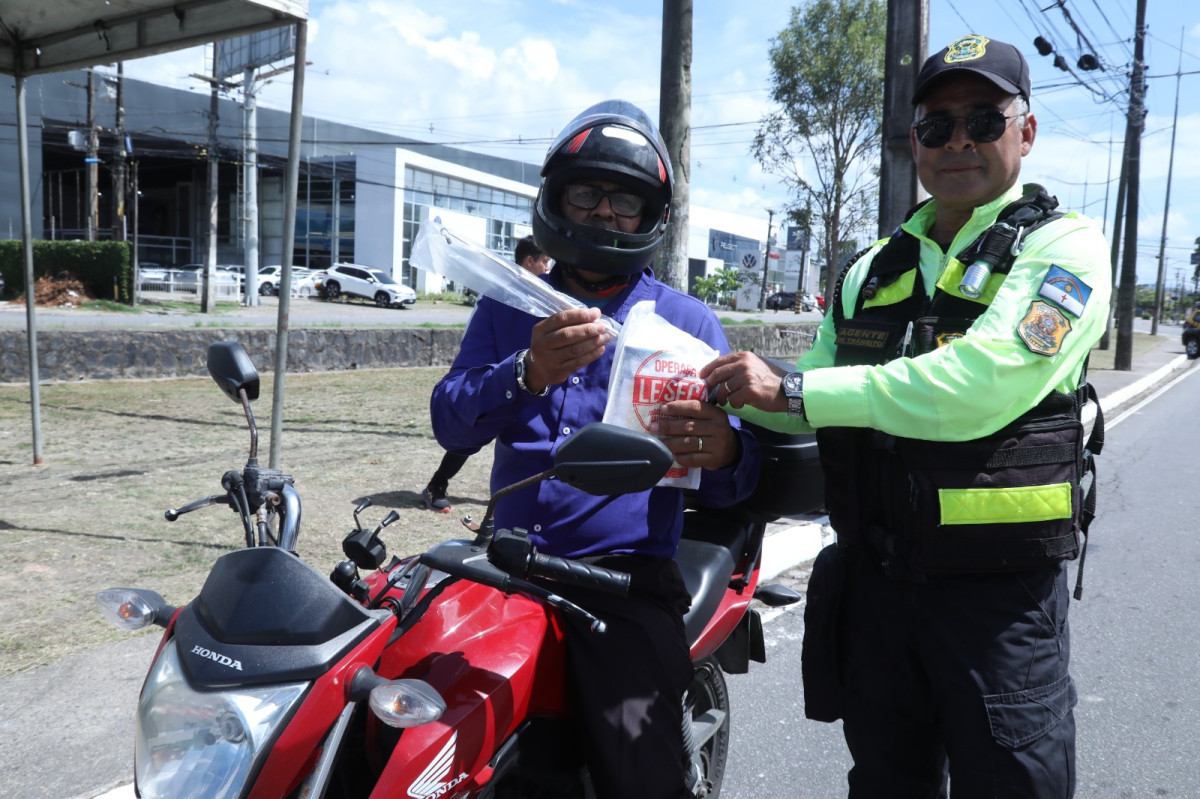 No momento, você está visualizando Prefeitura do Jaboatão intensifica ações educativas para motociclistas em Piedade. 