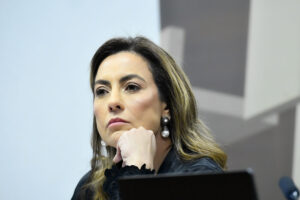 Leia mais sobre o artigo Soraya diz que se retratará publicamente caso exame de DNA não confirme a acusação