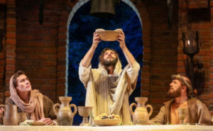 Leia mais sobre o artigo Fé, espetáculo e multidão: Paixão de Cristo de Nova Jerusalém se despede neste sábado