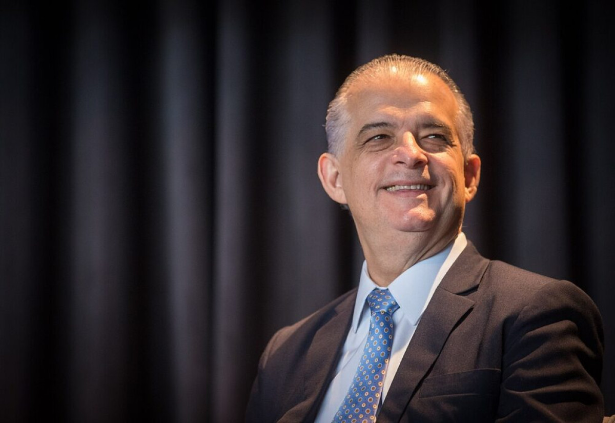 No momento, você está visualizando Márcio França pressiona por vaga ao Senado e deixa governo Lula