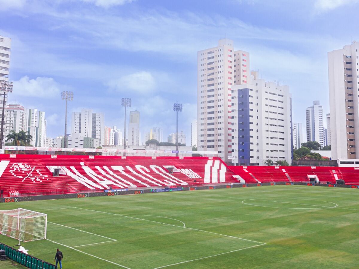 No momento, você está visualizando Náutico x Ponte Preta: confira onde assistir e prováveis escalações do jogo pela Série B