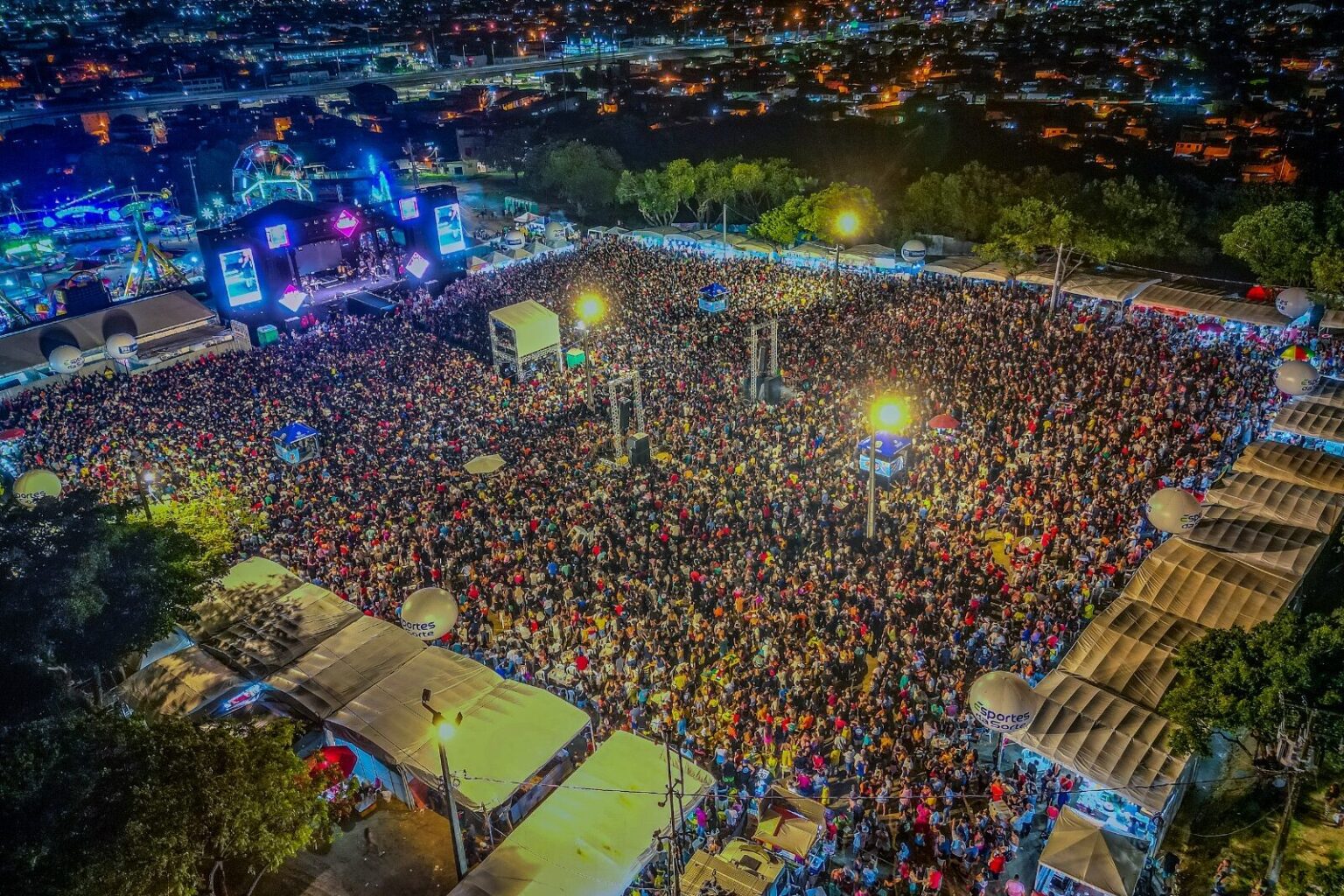 Leia mais sobre o artigo Cidadania FM Promete Cobertura Histórica e Repleta de Prêmios na Festa da Pitomba 2026