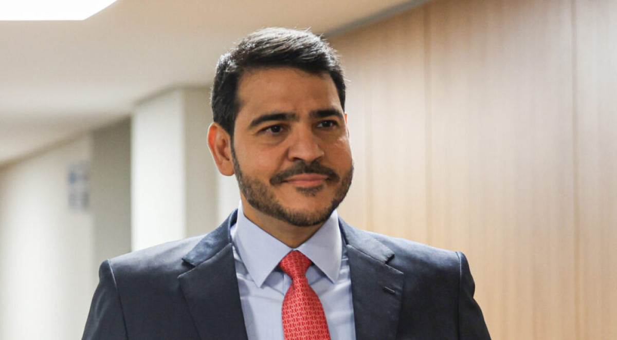 Leia mais sobre o artigo Indicação de Jorge Messias ao STF avança na CCJ e segue para o plenário