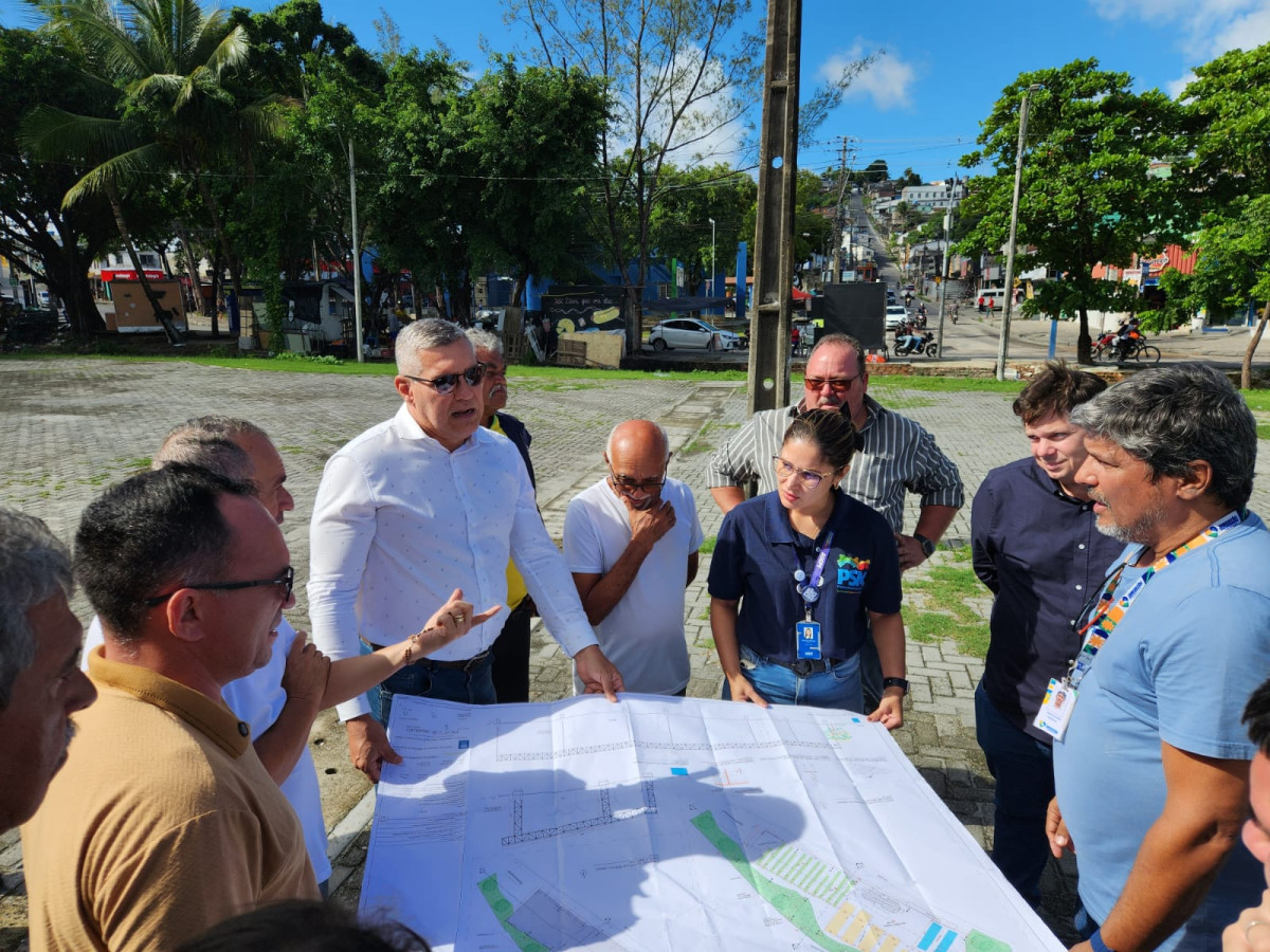 Leia mais sobre o artigo Assinada Ordem de Serviço para construção do novo Pátio da Feira do Jordão, em Jaboatão