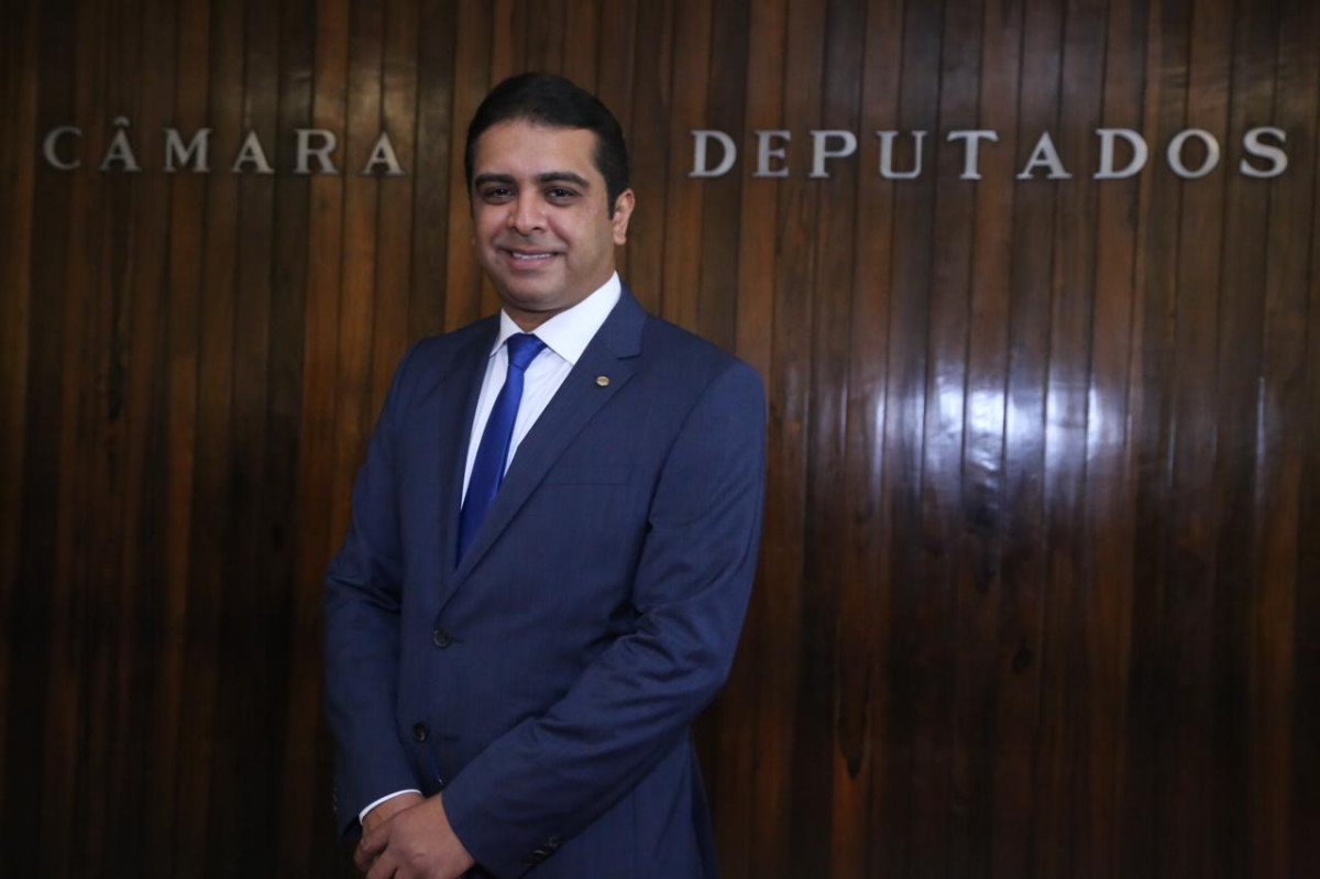 No momento, você está visualizando “Nossa chapa vai surpreender a política de Pernambuco”, garante Fernando Rodolfo