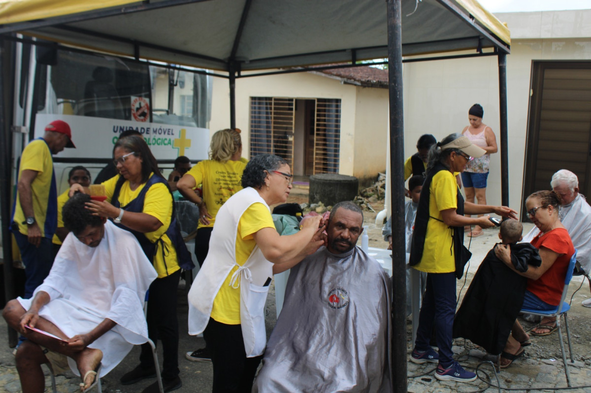 Leia mais sobre o artigo Caravana Jaboatão da Gente leva serviços de cidadania ao Lote 92, em Vila Rica
