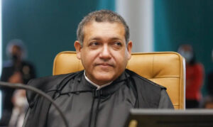 Leia mais sobre o artigo Kassio prepara TSE contra ataques às urnas