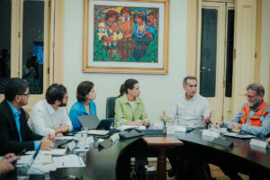 Leia mais sobre o artigo Governadora Raquel Lyra apresenta ao ministro Waldez Góes demandas do Estado para diminuir os impactos das chuvas