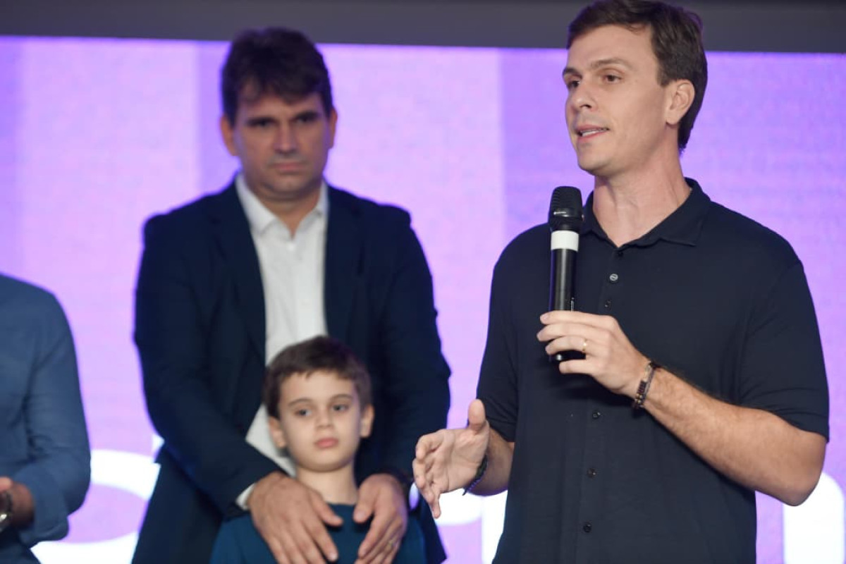 Leia mais sobre o artigo Miguel Coelho recebe apoio do Podemos e fortalece pré-candidatura ao Senado em Pernambuco