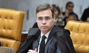 Leia mais sobre o artigo STF converte prisão de primo de Vorcaro em preventiva