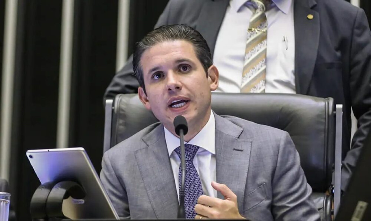 Leia mais sobre o artigo Líderes da Câmara criticam atuação de Boulos em negociações da 6×1