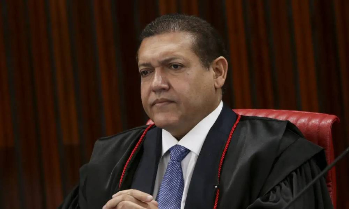 No momento, você está visualizando STF pode estabelecer regras para pesquisas eleitorais após decisão sobre AtlasIntel