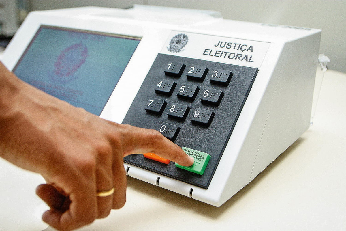 No momento, você está visualizando DataTrends divulga na quinta-feira (11) primeiro retrato da corrida eleitoral na Bahia