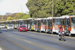 Leia mais sobre o artigo Lula sanciona marco legal do transporte público com vetos