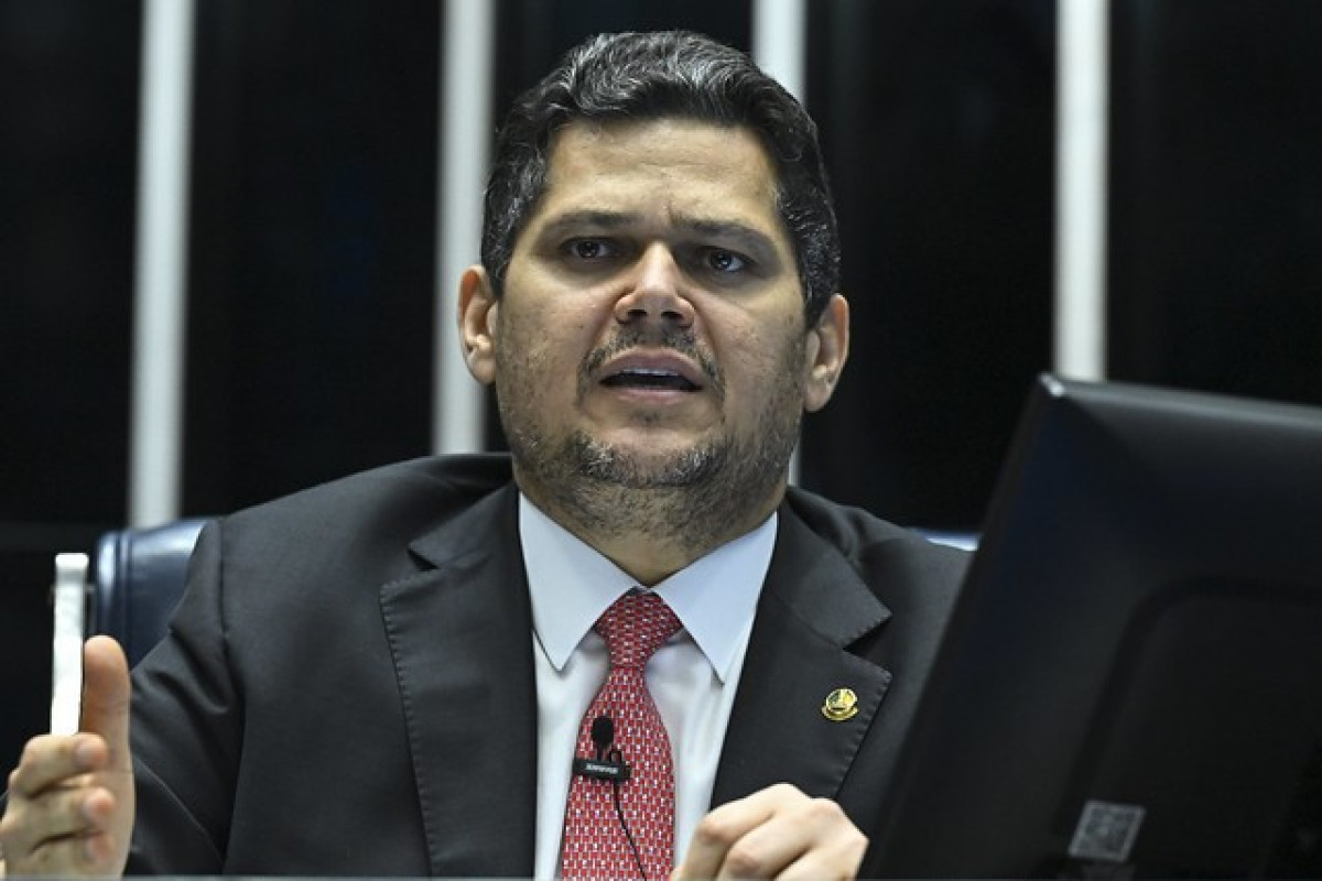 Leia mais sobre o artigo Alcolumbre cancela sessão do Congresso após impasse sobre vetos