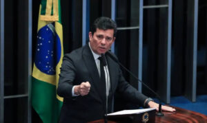Leia mais sobre o artigo Moro quer replicar programa da saúde de Tarcísio no Paraná