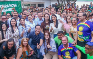 Leia mais sobre o artigo Juliana de Chaparral acompanha ordem de serviço para obra de hospital em Pombos ao lado de Elias Meu Fii e André Ferreira