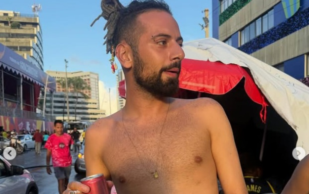 No momento, você está visualizando “Ele me agredia e dava diversos tapas”, diz ex-namorada de Cartolouco