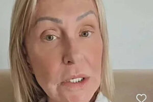 Leia mais sobre o artigo Escritora ofende piloto da Latam: “Seu negro de merd…”