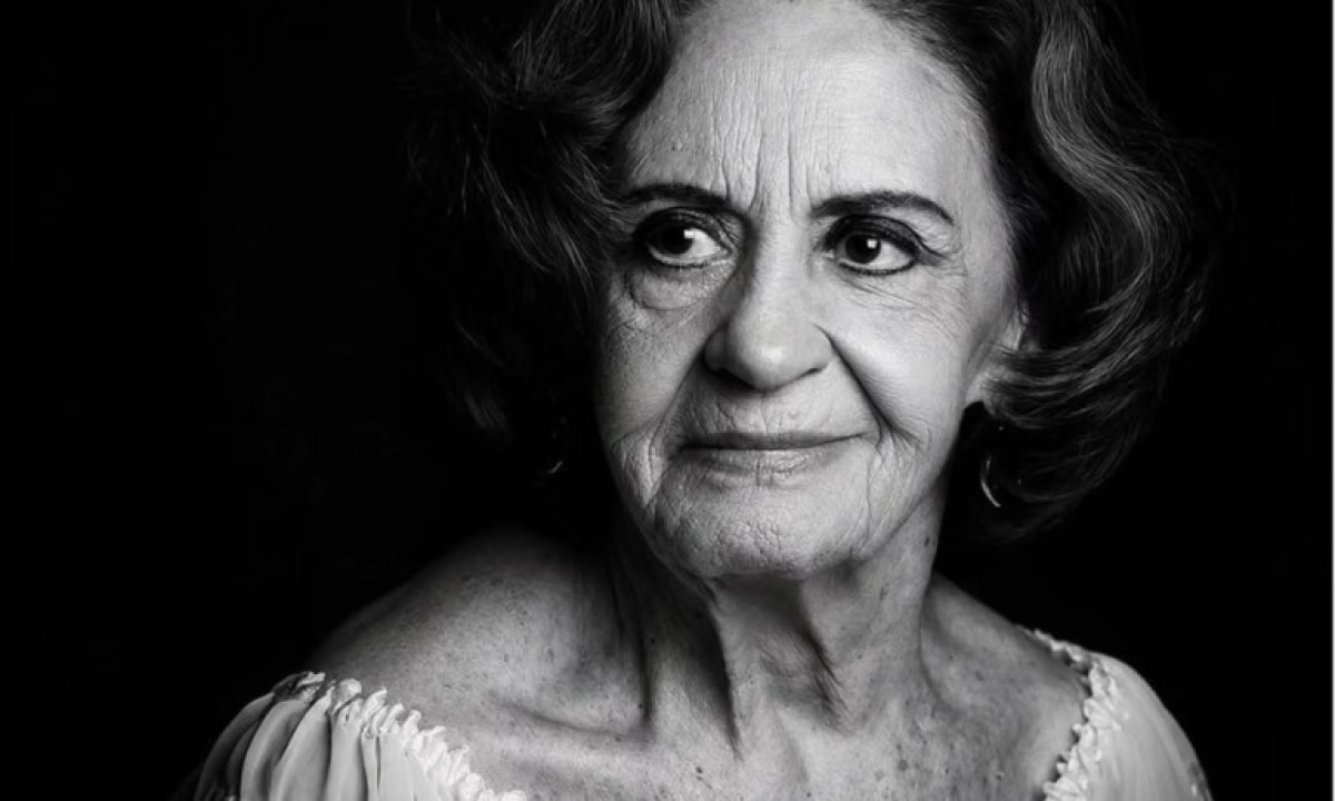 Leia mais sobre o artigo Morre Laura Cardoso, atriz histórica da TV brasileira, aos 98 anos, em SP