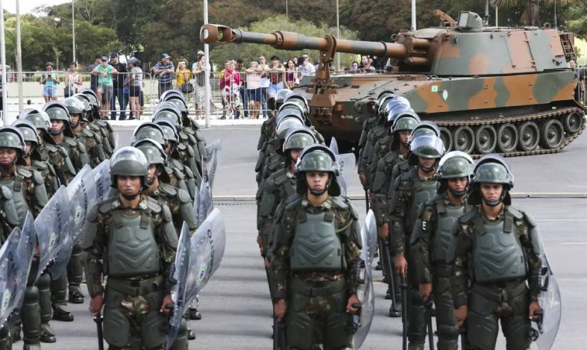 No momento, você está visualizando Ministério da Defesa autoriza entrada de 115 militares dos EUA, França e Paraguai no Brasil