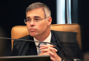 Leia mais sobre o artigo Mendonça liberou viagem de testemunha ligada a Sicário