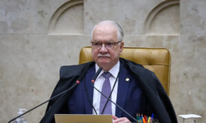 Leia mais sobre o artigo Presidente do STF, Edson Fachin assume relatoria de processo sobre Moraes e Vorcaro