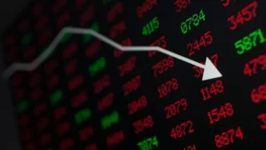 Leia mais sobre o artigo Dólar sobe a R$ 5,12 e Bolsa tem queda, após BC divulgar ata do Copom