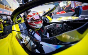 Leia mais sobre o artigo F2: brasileiro Rafa Câmara vence em Baku e assume liderança do campeonato