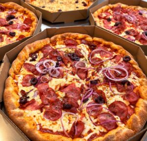 Leia mais sobre o artigo Pizzou: nova sensação chega a Jaboatão dos Guararapes com delivery extremamente rápido