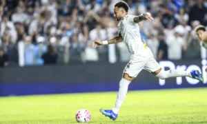 Leia mais sobre o artigo Neymar é exaltado por jornal espanhol após Santos x Flamengo: ‘Revoluciona o Brasileirão’