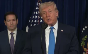 Leia mais sobre o artigo Trump chama de “inimigo” quem usar IA em vez de “superinteligência”