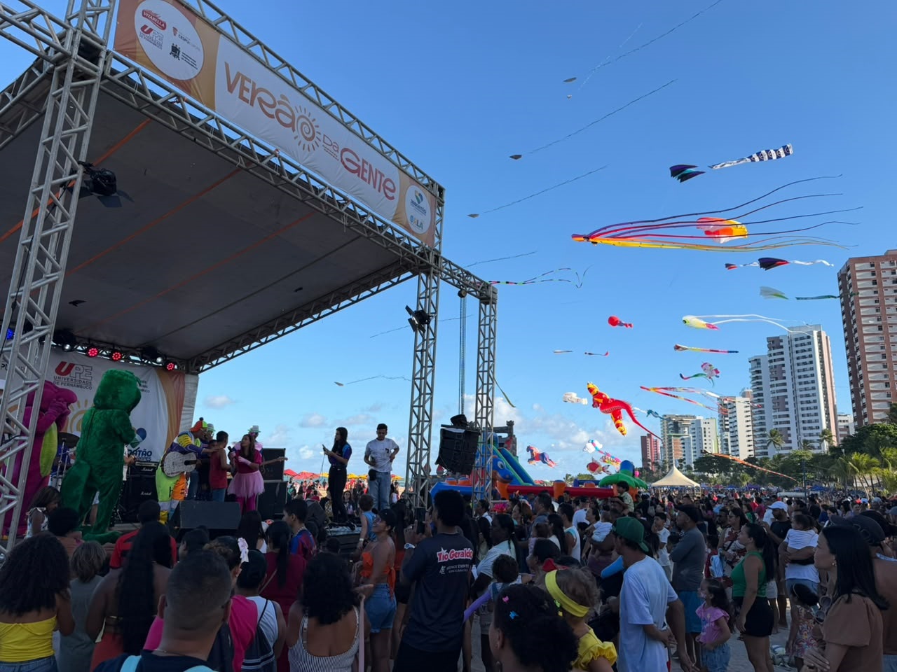 Leia mais sobre o artigo Prefeitura do Jaboatão promove Verão da Gente Kids e leva lazer a três polos no Dia das Crianças