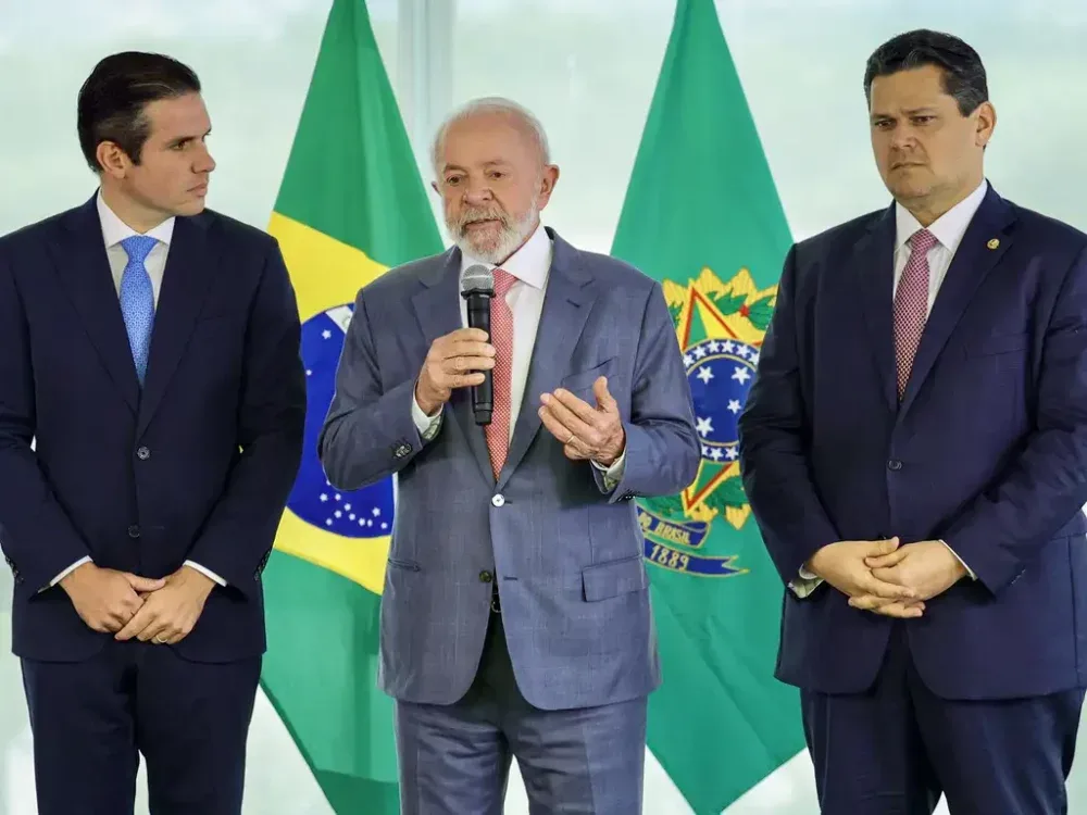 No momento, você está visualizando PT apoiará reeleição de Hugo Motta e Davi Alcolumbre no comando do Congresso